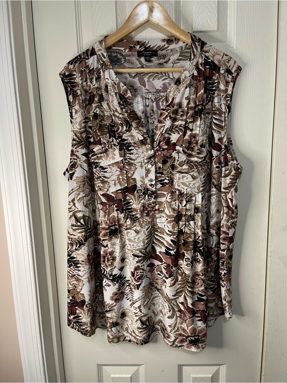 Cocomo Brown Tan Floral Pin-tuck Popover Tank size 3X